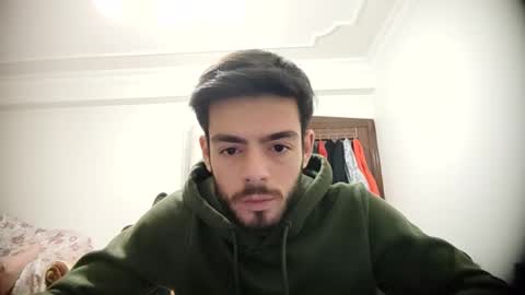 asihandsome06 online show from 01/12/25, 09:19