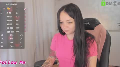 Snapshot of asima_ chatting on 06/22/26, 09:39 Asima online show from 06/22/26, 09:39