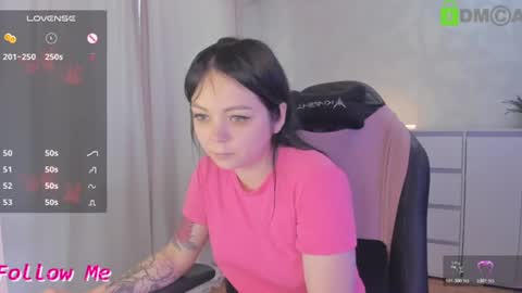 Snapshot of asima_ chatting on 06/23/26, 10:35 Asima online show from 06/23/26, 10:35