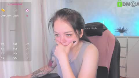 Snapshot of asima_ chatting on 07/02/26, 09:37 Asima online show from 07/02/26, 09:37