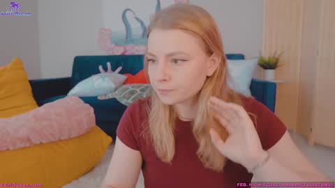 Snapshot of asiri_ocean chatting on 02/16/26, 06:59 Asiri pronounced Ah-siri Please no nicknames 3 online show from 02/16/26, 06:59