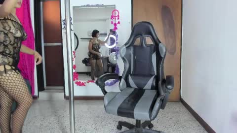 asizaa online show from 05/22/26, 07:52