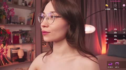 Audrey online show from 12/04/24, 01:53