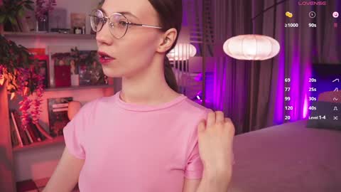 Audrey online show from 12/05/24, 01:38