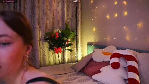 Audrey online show from 01/03/25, 01:47