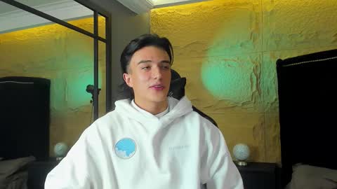 Aslan  online show from 01/12/26, 03:56