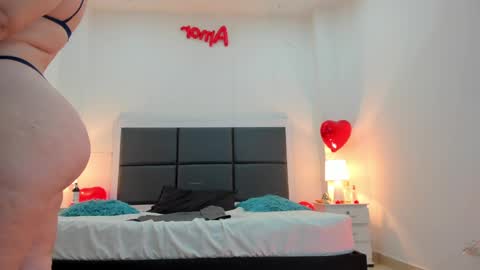 Snapshot of aslhyn_gomez chatting on 03/08/25, 07:09 Aslhyn online show from 03/08/25, 07:09