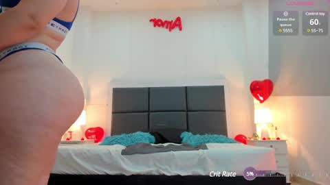 Snapshot of aslhyn_gomez chatting on 03/12/25, 05:17 Aslhyn online show from 03/12/25, 05:17