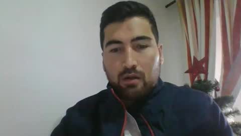 Snapshot of asmethepoker11 chatting on 12/17/24, 12:33 Antonio online show from 12/17/24, 12:33