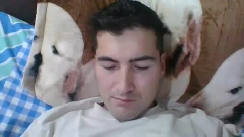 Snapshot of asmethepoker11 chatting on 01/27/25, 05:47 Antonio online show from 01/27/25, 05:47