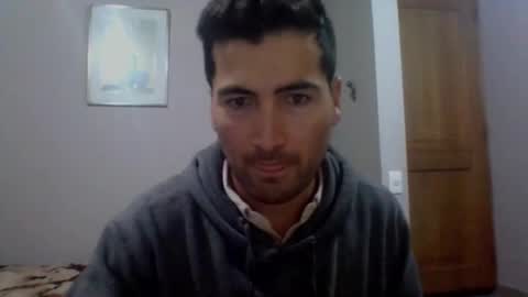 Snapshot of asmethepoker11 chatting on 02/11/25, 01:20 Antonio online show from 02/11/25, 01:20