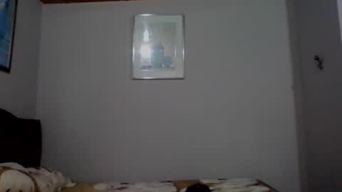 Snapshot of asmethepoker11 chatting on 02/11/25, 04:35 Antonio online show from 02/11/25, 04:35