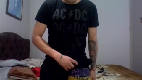 Snapshot of asmethepoker11 chatting on 02/18/25, 03:54 Antonio online show from 02/18/25, 03:54