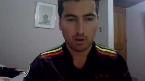 Snapshot of asmethepoker11 chatting on 02/19/25, 01:18 Antonio online show from 02/19/25, 01:18