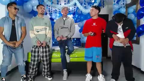 THOMAS AND DAMIAND online show from 03/12/25, 12:20