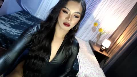 Snapshot of asmodeus_daughter chatting on 03/06/25, 08:16 Margaux Miller online show from 03/06/25, 08:16