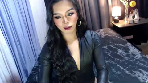 Snapshot of asmodeus_daughter chatting on 10/15/25, 06:41 Margaux Miller online show from 10/15/25, 06:41