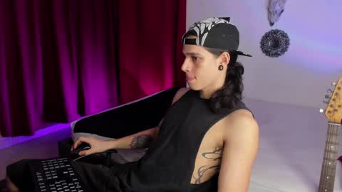 asmodeuszz online show from 01/20/25, 05:26