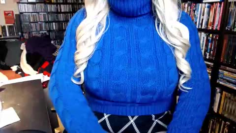 Aspen Vale online show from 12/13/25, 07:53