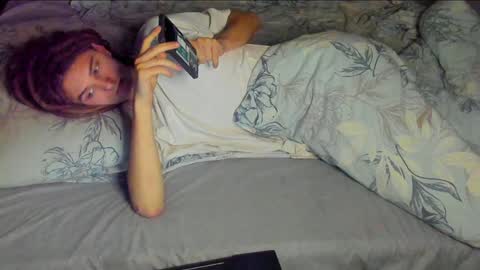 Snapshot of asphalt_surfer chatting on 12/09/24, 11:15 asphalt surfer online show from 12/09/24, 11:15