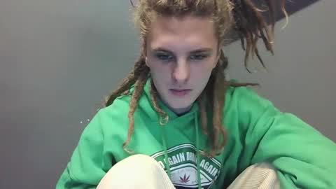 Snapshot of asphalt_surfer chatting on 09/29/25, 10:20 asphalt surfer online show from 09/29/25, 10:20