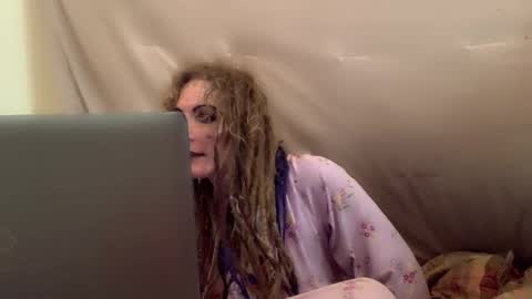 aspiringturtlegirl online show from 02/25/26, 03:54