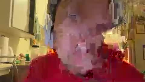 Snapshot of assert32 chatting on 11/26/25, 08:04 Patty online show from 11/26/25, 08:04