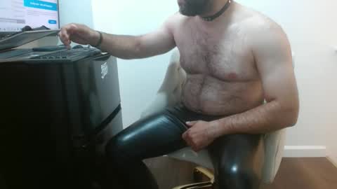 latex online show from 09/23/25, 04:54