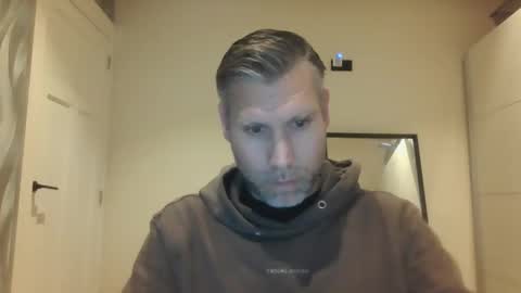 Assmani28 online show from 12/14/24, 11:56