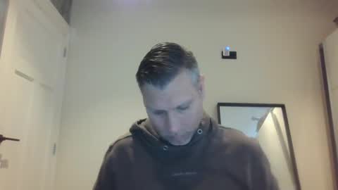 Assmani28 online show from 01/31/25, 08:32