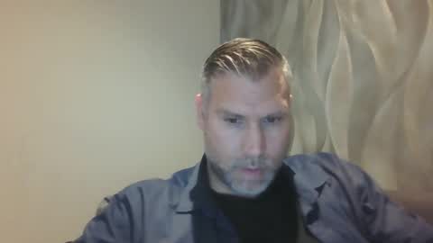 Assmani28 online show from 10/27/25, 12:09