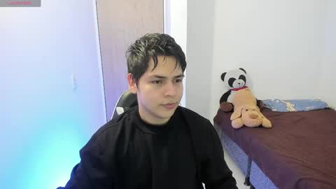 Asta Kuno online show from 04/05/26, 11:57