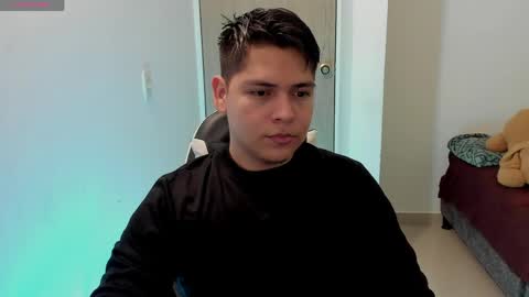 Asta Kuno online show from 05/02/26, 05:56