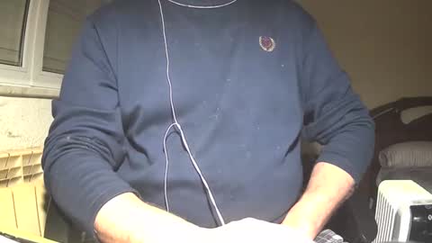 Snapshot of astelover chatting on 12/15/24, 09:09 astelover online show from 12/15/24, 09:09