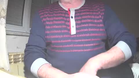 Snapshot of astelover chatting on 01/12/25, 05:11 astelover online show from 01/12/25, 05:11