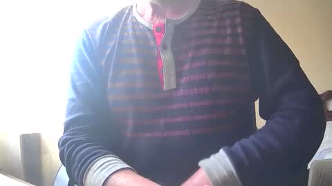 Snapshot of astelover chatting on 02/23/25, 01:53 astelover online show from 02/23/25, 01:53