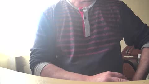 Snapshot of astelover chatting on 11/15/25, 03:30 astelover online show from 11/15/25, 03:30