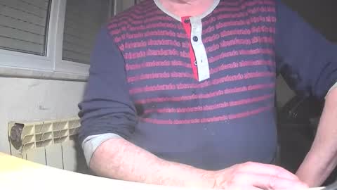 Snapshot of astelover chatting on 11/22/25, 09:36 astelover online show from 11/22/25, 09:36