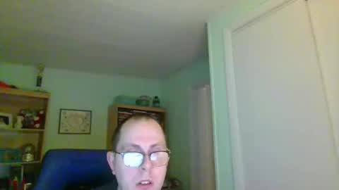 Snapshot of astg94 chatting on 03/08/25, 04:23 Andrew or Smiley Read the message in bold above the bio design for info on the situation. online show from 03/08/25, 04:23