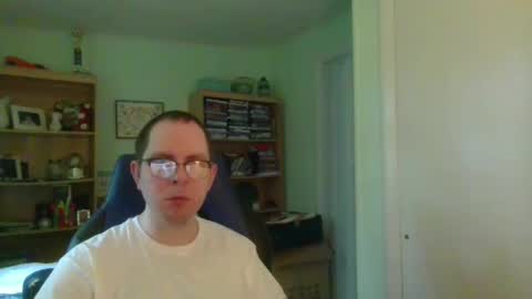 Snapshot of astg94 chatting on 09/25/25, 03:05 Andrew or Smiley Read the message in bold above the bio design for info on the situation. online show from 09/25/25, 03:05