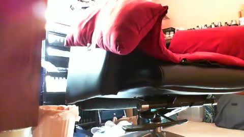 Snapshot of astiff1foru chatting on 02/15/25, 02:22 astiff1foru online show from 02/15/25, 02:22