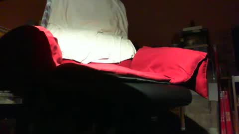 astiff1foru online show from 02/04/26, 10:43