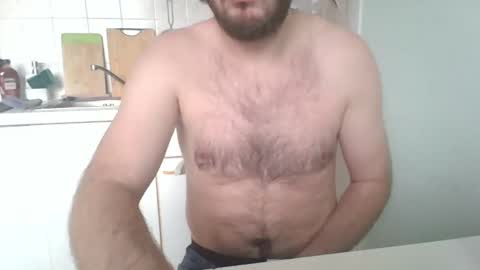 Snapshot of astleitx chatting on 11/18/25, 02:21 astleitx online show from 11/18/25, 02:21