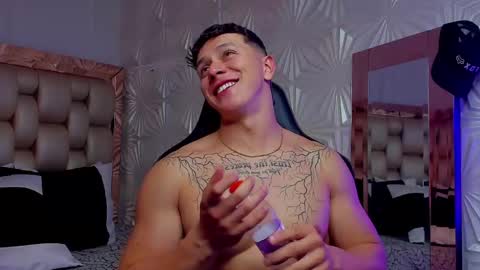 astonhills online show from 01/10/25, 12:38