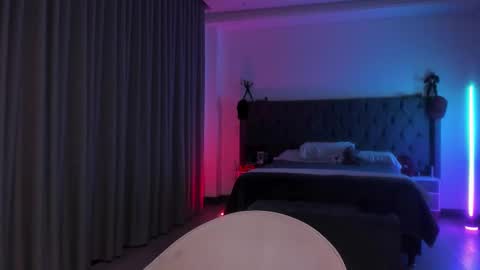 astonhills online show from 09/19/25, 12:12