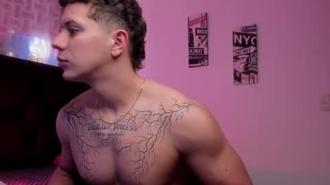 astonhills online show from 09/29/25, 07:51