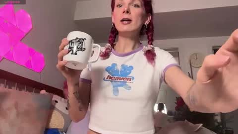 AstoriaLove online show from 01/12/26, 03:56