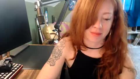 Snapshot of astraeasiren chatting on 07/08/26, 04:33 AstraeaSiren online show from 07/08/26, 04:33