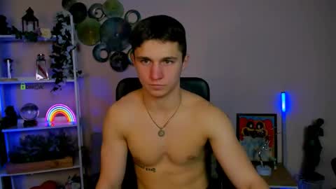 Snapshot of astren_villo chatting on 04/30/26, 12:11 astren online show from 04/30/26, 12:11