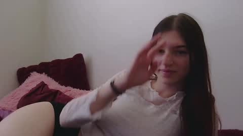 Astrid online show from 12/20/25, 07:43